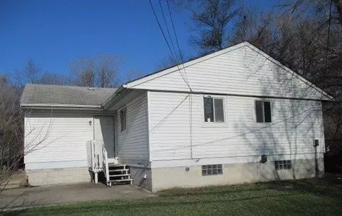 577 Colfax St, Gary, IN 46406 photo 10