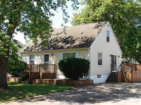 728 N Lafayette St, Griffith, IN 46319 photo 1