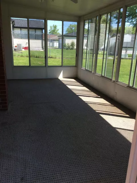 111 N Dwiggins, Griffith, IN 46319 photo 5
