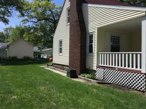 210 N Harvey St, Griffith, IN 46319 photo 6