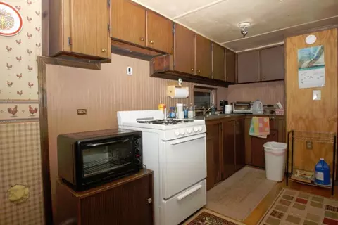11355 E Division Rd, Knox, IN 46534 photo 8