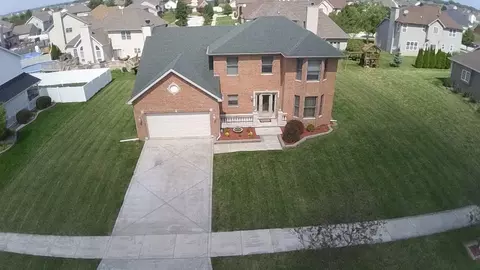 7696 E 106th Ave, Crown Point, IN 46307 photo 2