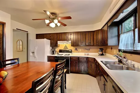 2454 Flat Rock Rd, Dyer, IN 46311 photo 10