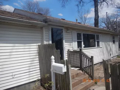429 N Jay St, Griffith, IN 46319 photo 9