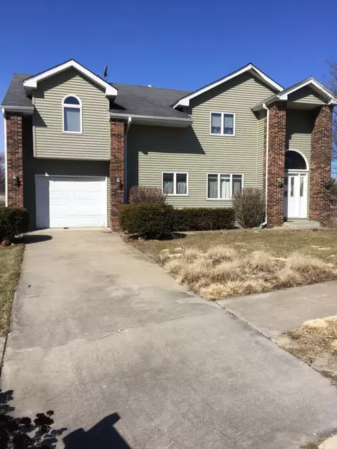 8736 Edison Ct, Crown Point, IN 46307 photo 1