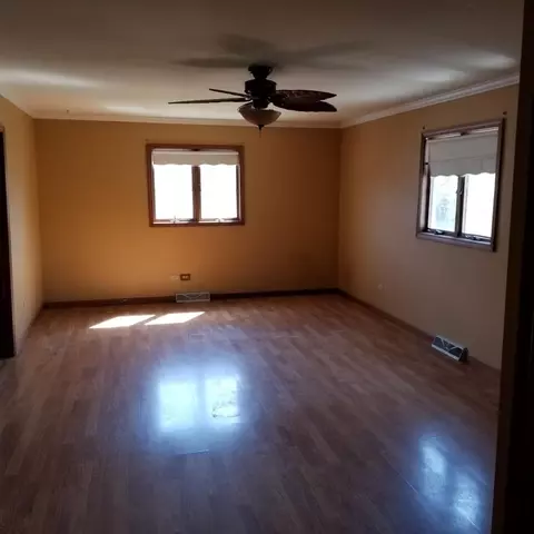 8736 Edison Ct, Crown Point, IN 46307 photo 5
