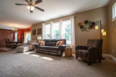 10051 Pearwood Dr, Saint John, IN 46373 photo 9