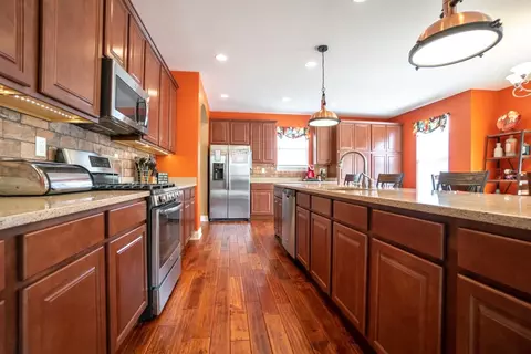 10051 Pearwood Dr, Saint John, IN 46373 photo 10