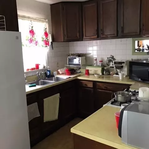 2335 Buchanan St, Gary, IN 46407 photo 2