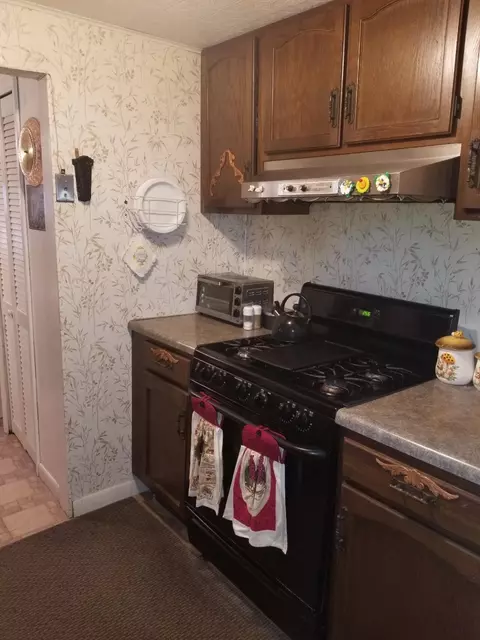2214 Wheeler St, Gary, IN 46406 photo 8
