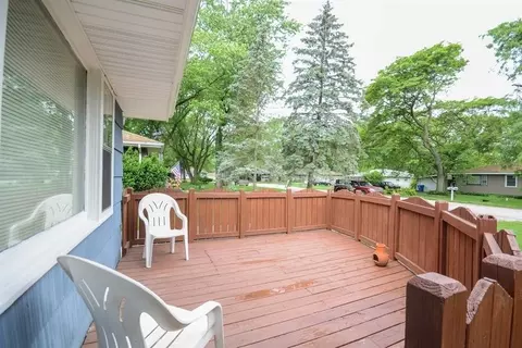 4805 Orchard Dr, Griffith, IN 46319 photo 2
