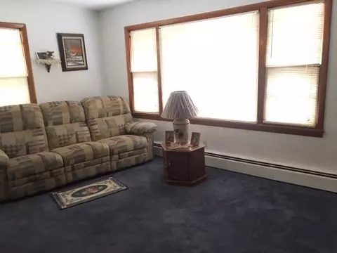 4805 Orchard Dr, Griffith, IN 46319 photo 8