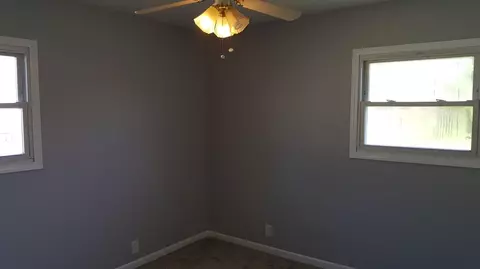 2425 Walnut Dr, Highland, IN 46322 photo 9