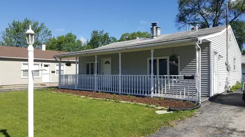 2425 Walnut Dr, Highland, IN 46322 photo 1