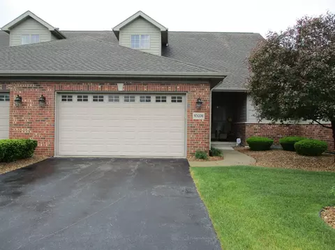 10374 Sutton Pl, Munster, IN 46321 photo 1