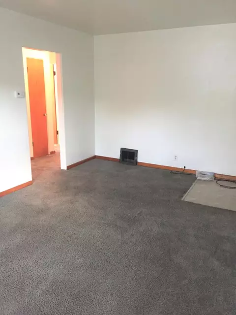 301 Waite St, Gary, IN 46404 photo 8