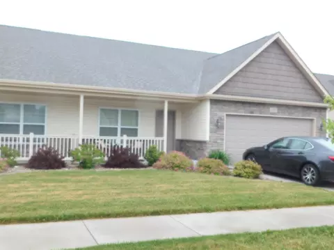 1210 Sawgrass Dr, Griffith, IN 46319 photo 1