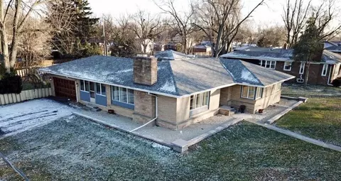 8107 Forest Ave, Munster, IN 46321 photo 3