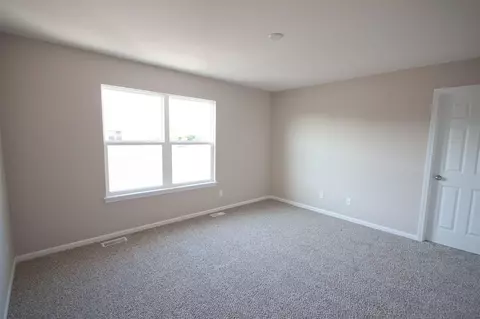 1078 E 114th Ave, Crown Point, IN 46307 photo 8