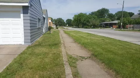 1438 Delaware St, Gary, IN 46407 photo 7