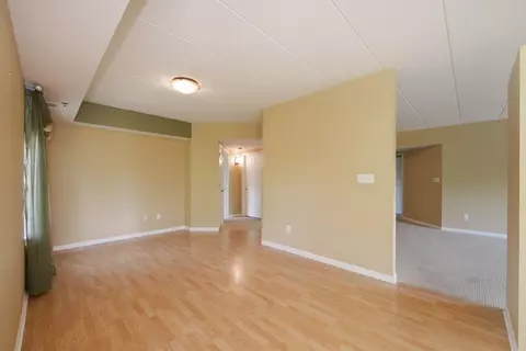 8445 Manor Ave #301, Munster, IN 46321 photo 9
