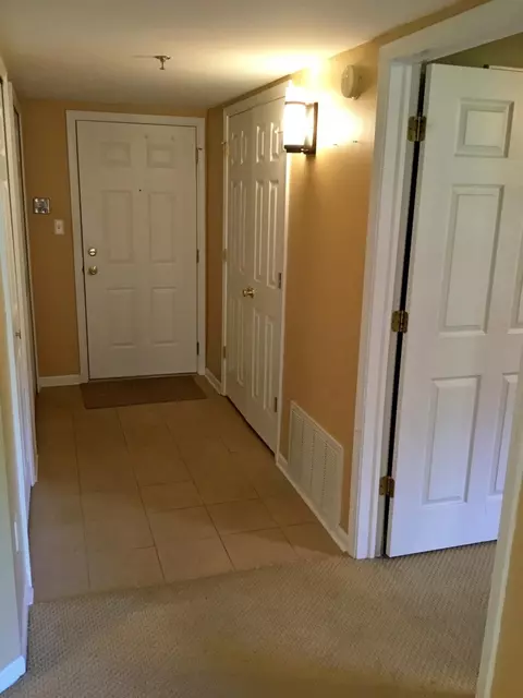 8445 Manor Ave #301, Munster, IN 46321 photo 6