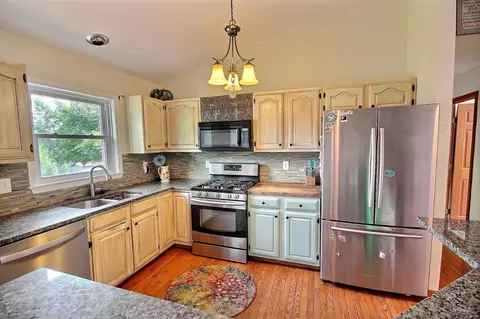3128 Devonshire Cir, Crown Point, IN 46307 photo 3