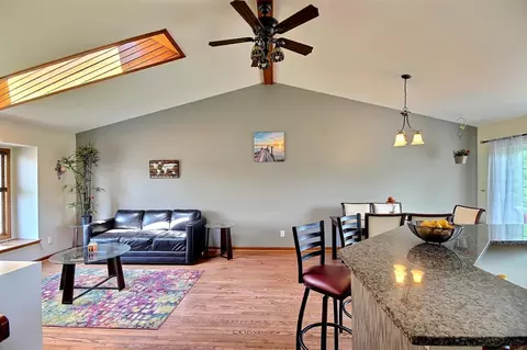 3128 Devonshire Cir, Crown Point, IN 46307 photo 6