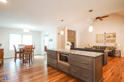 8177 Painted Leaf Dr, De Motte, IN 46310 photo 12