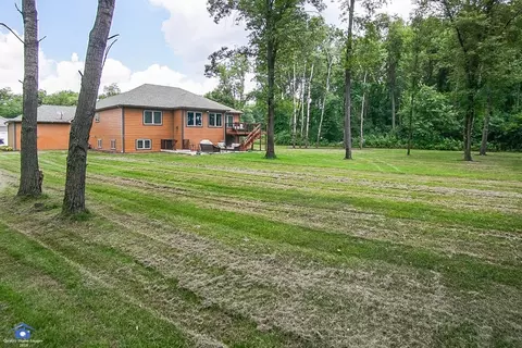 8177 Painted Leaf Dr, De Motte, IN 46310 photo 29