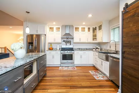 8177 Painted Leaf Dr, De Motte, IN 46310 photo 9