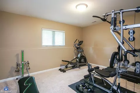 8177 Painted Leaf Dr, De Motte, IN 46310 photo 25