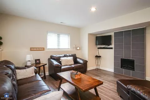 8177 Painted Leaf Dr, De Motte, IN 46310 photo 22