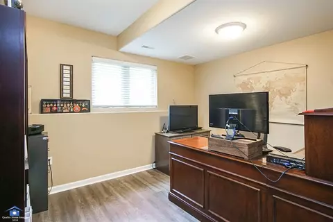 8177 Painted Leaf Dr, De Motte, IN 46310 photo 24