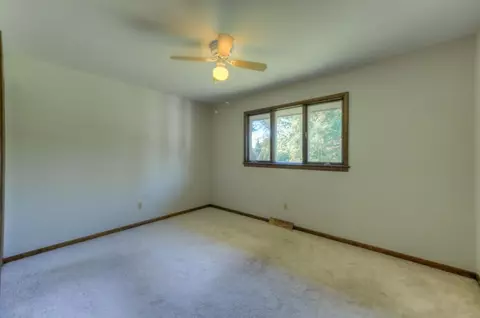 501 Cedar Ct, Munster, IN 46321 photo 10
