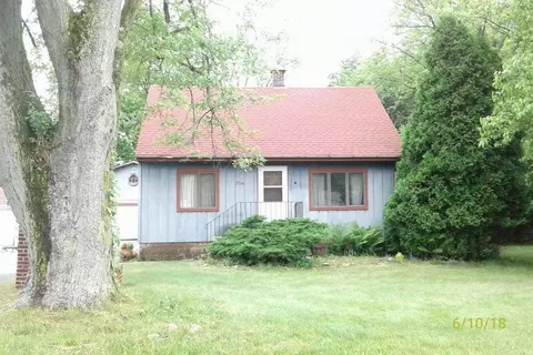 714 S Broad St, Griffith, IN 46319 photo 1