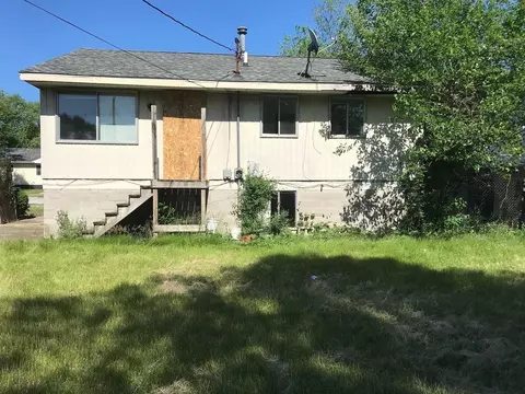 570 King St, Gary, IN 46406 photo 2