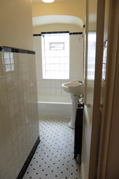 1502 Myrtle Ave, Whiting, IN 46394 photo 10