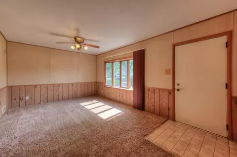 549 N Cline Ave, Griffith, IN 46319 photo 5