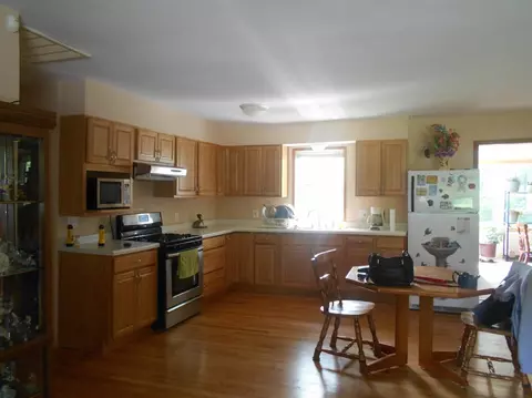 4920 N Calhoun St, Griffith, IN 46319 photo 2