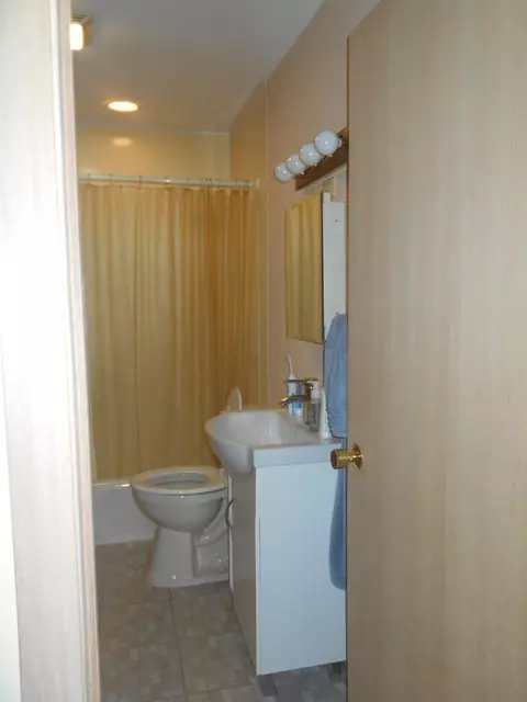 4920 N Calhoun St, Griffith, IN 46319 photo 10