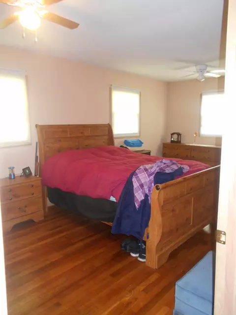 4920 N Calhoun St, Griffith, IN 46319 photo 7