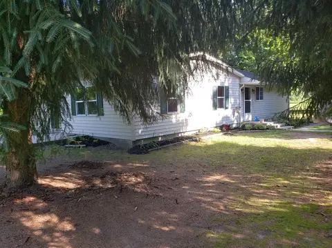 2274 E 1300, Wheatfield, IN 46392 photo 2