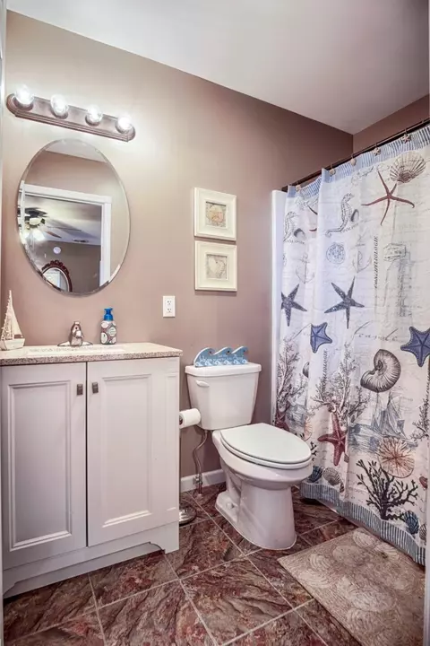 112 Juniper St, De Motte, IN 46310 photo 9