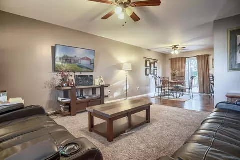112 Juniper St, De Motte, IN 46310 photo 5
