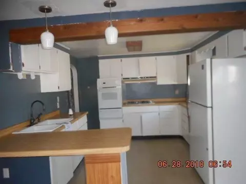 1010 A St, La Porte, IN 46350 photo 8