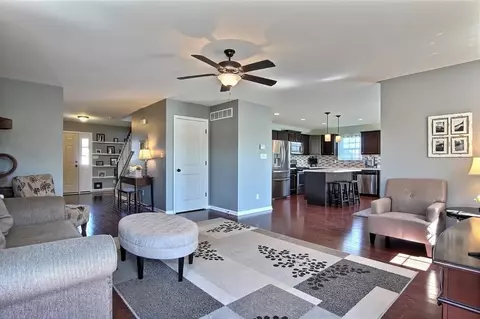 10700 Illinois St, Crown Point, IN 46307 photo 8