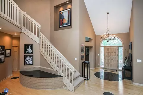 949 Killarney Dr, Dyer, IN 46311 photo 5
