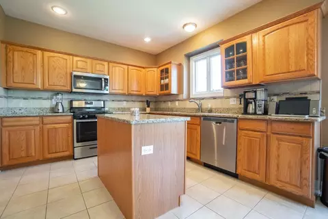 8612 Doubletree Dr, Crown Point, IN 46307 photo 10