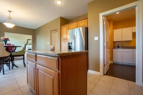 8612 Doubletree Dr, Crown Point, IN 46307 photo 11